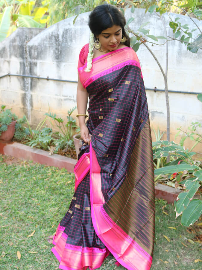 Olagu (ಒಳಗು)